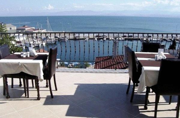 Reis Hotel Синоп Экстерьер фото